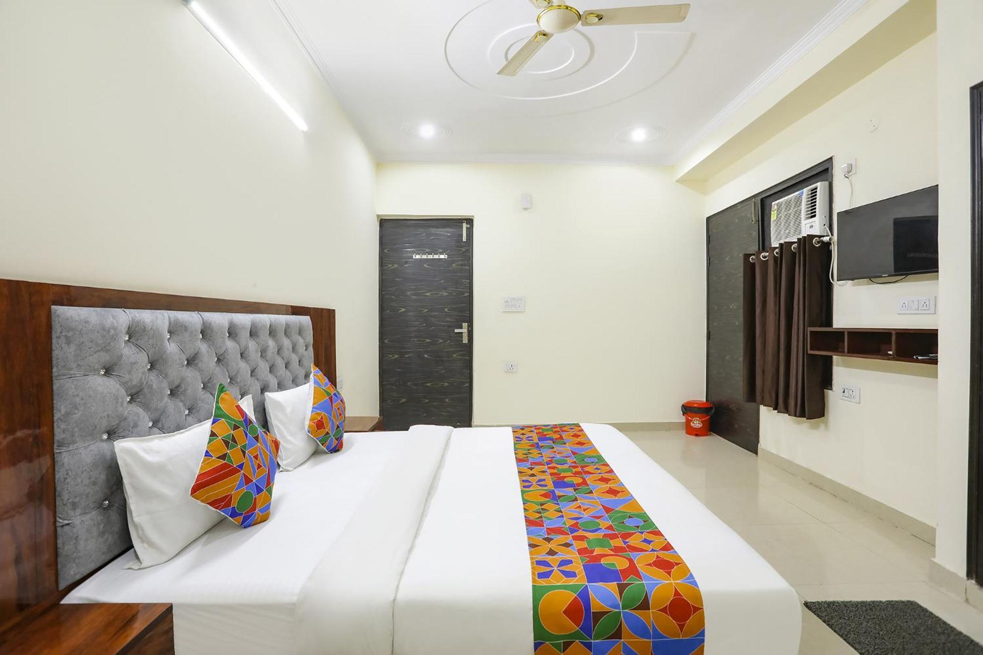 Fabexpress Asp Royal Residency Inn- Janakpuri Delhi Kültér fotó