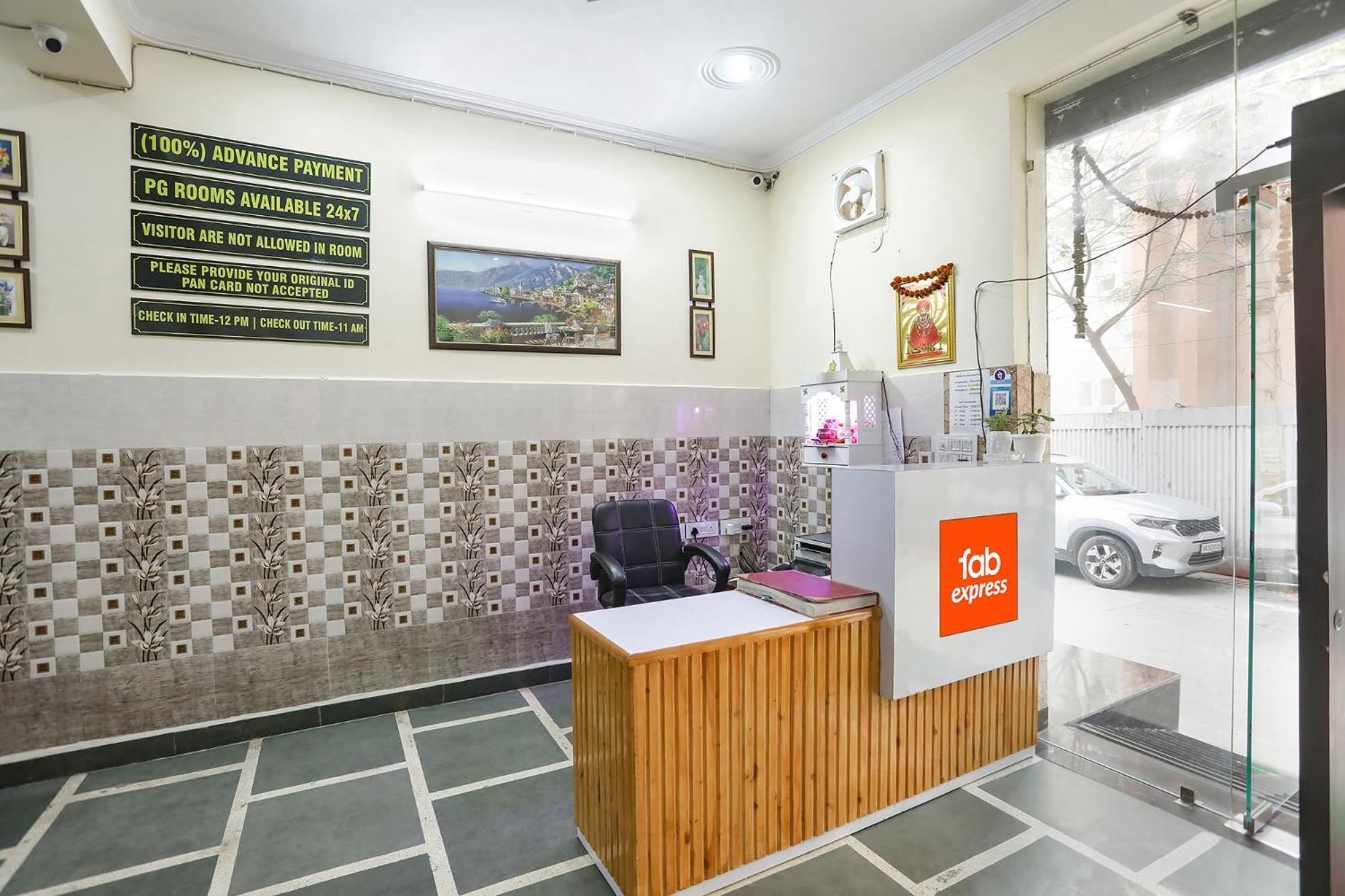 Fabexpress Asp Royal Residency Inn- Janakpuri Delhi Kültér fotó